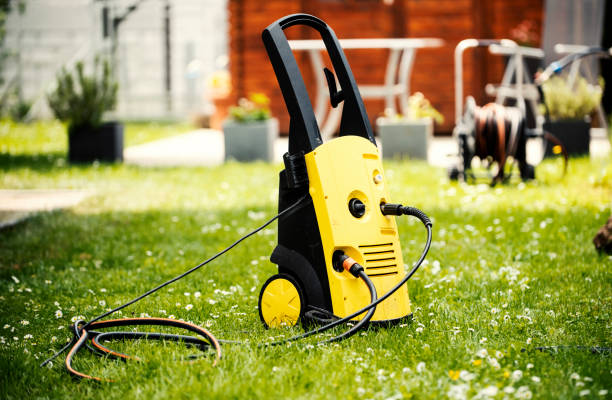 Best Gutter Cleaning  in Breckenridge, TX
